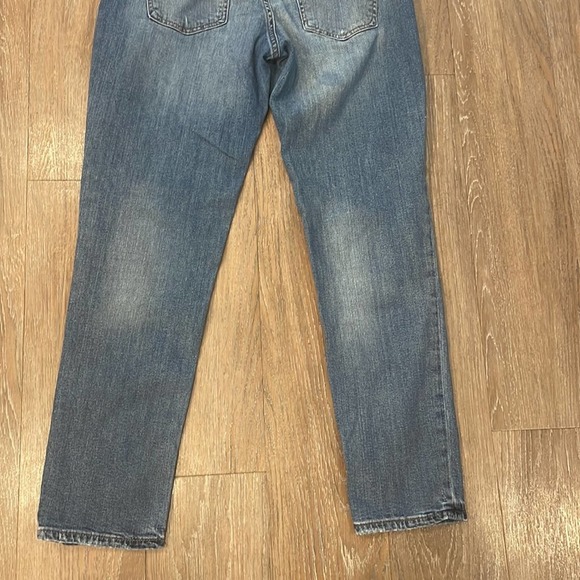 Express• Girlfriend Button-Fly Jeans - Picture 11 of 11